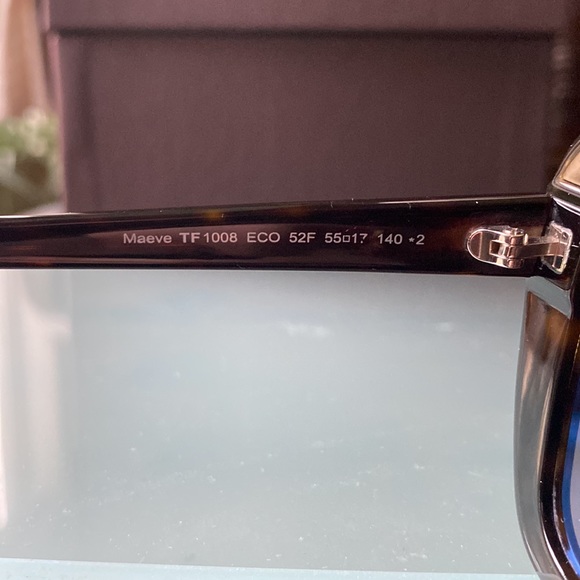 Tom Ford Maeve sunglasses - Picture 3 of 4